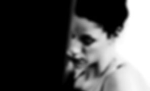 296_donna_picchiata_1