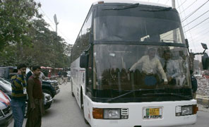 pakistan_bus_296