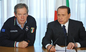 berlusconi_bertolaso_296