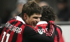 huntelaar_pato_296