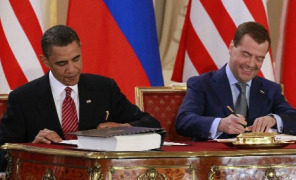 obama_medvedev_start_296