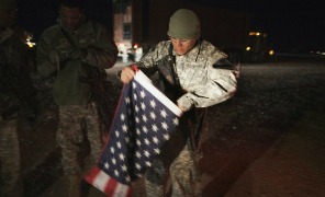 soldato_usa_bandiera_296