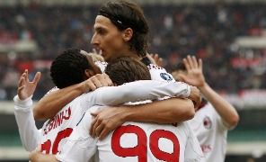 milan_festeggia_296