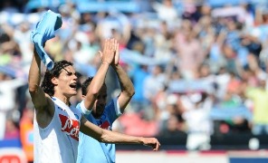 cavani_tripletta_296