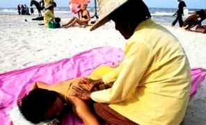 spiaggia_massaggi_296