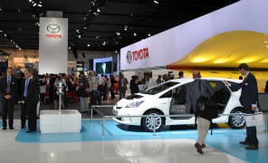 toyota_prius1_296