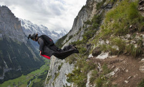 base_jumper_296