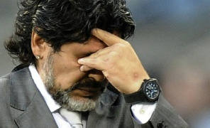 maradona_triste_296